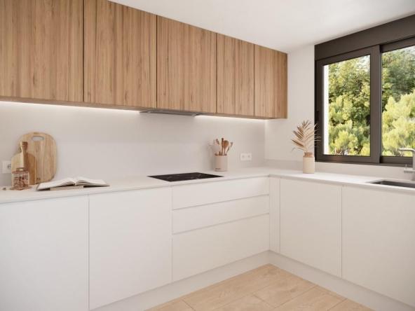 Townhouses overlooking Alicante Golf with modern designs and nearby beach access.